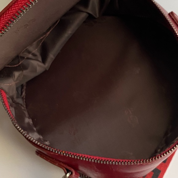 FanPinBag Circle Purse. NWOT - Picture 6 of 14